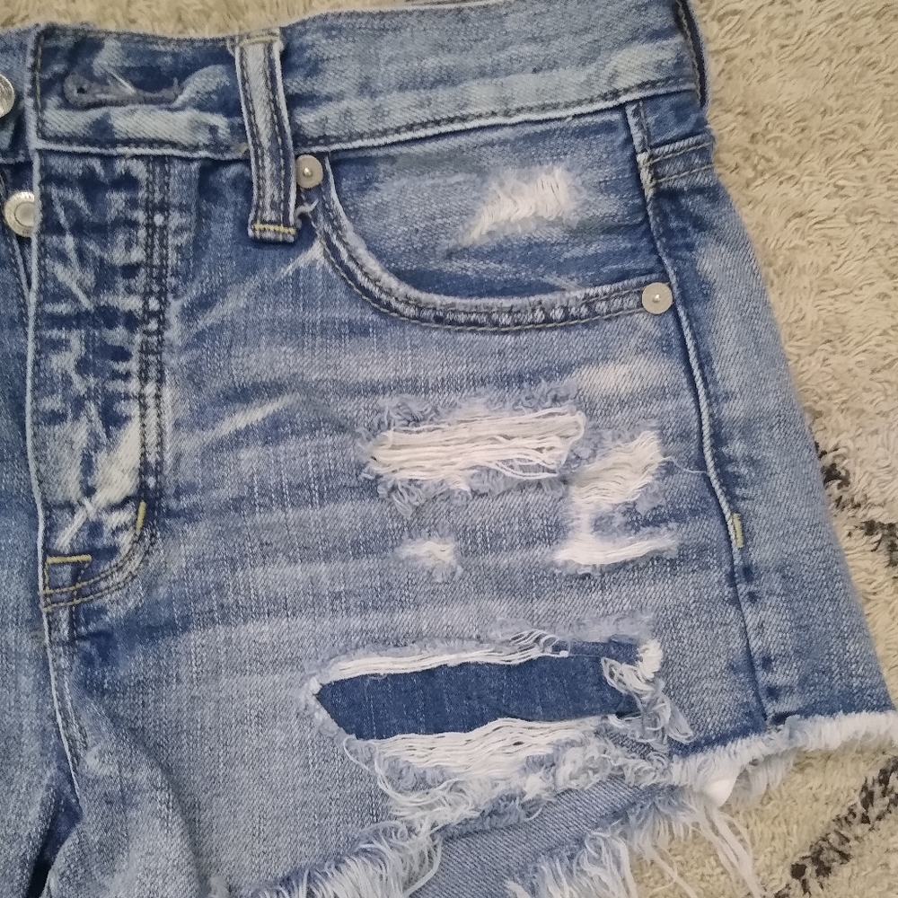 American eagle outfitters distressed shorts - Picture 5 of 5